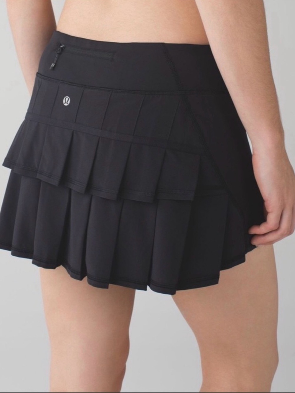 Lululemon Black Ruffled Pace Setter Skort